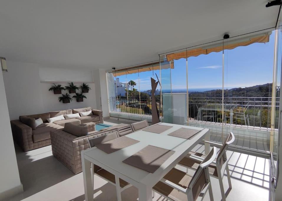 La Mairena - Chic Getaway With Sea & Mountain Views, And Sports Apartamento *