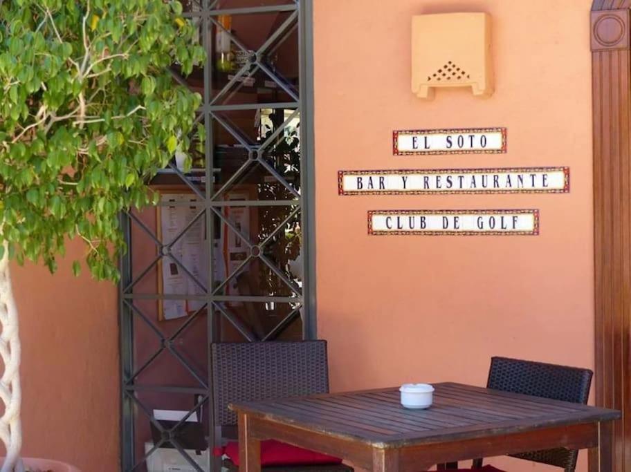 La Mairena - Chic Getaway With Sea & Mountain Views, And Sports Apartamento